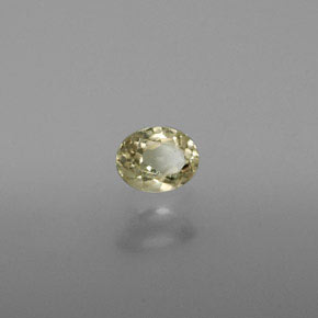 Diasporo con cambio de color  natural de 0,32 ct, corte óvalo, VS