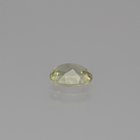 Diasporo con cambio de color  natural de 0,75 ct, corte óvalo, VS