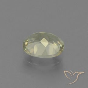 Diásporo con Cambio de Color Beige amarillo natural de 0.85 ct, Ovalada, VS