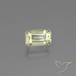 Diásporo con Cambio de Color Amarillo claro natural de 0.97 ct, Corte Octágono / Esmeralda, VS