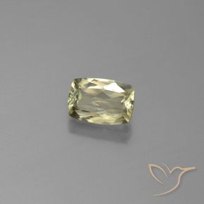 Diásporo con Cambio de Color Amarillo muy claro natural de 0.98 ct, Forma Cojín, VS