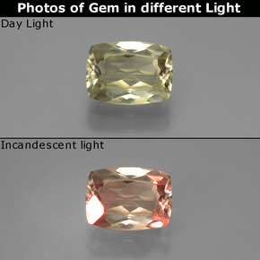 Diasporo con cambio de color  natural de 0,84 ct, corte cojín, VS