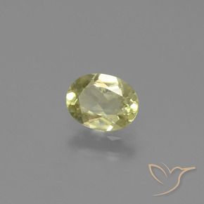 Diásporo con Cambio de Color Amarillo claro natural de 0.66 ct, Ovalada, VS