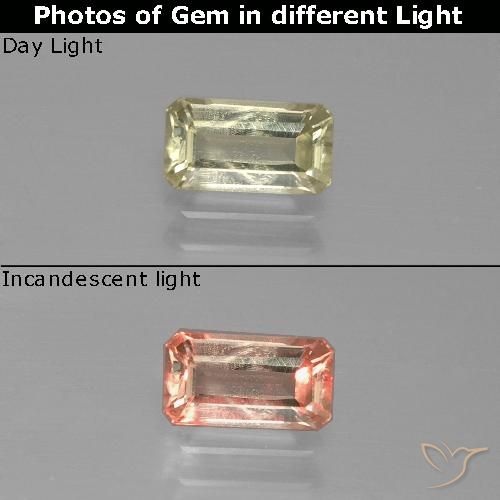 0.78ct Natural Amarillo muy claro Diásporo con Cambio de Color, corte esmeralda, VS