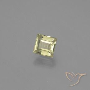 Diásporo con Cambio de Color Amarillo muy pálido natural de 0.83 ct, Cuadrado, VVS-VS