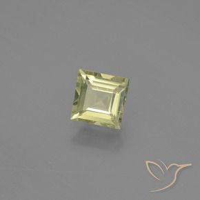 Diásporo con Cambio de Color Amarillo muy claro natural de 0.81 ct, Cuadrado, VS