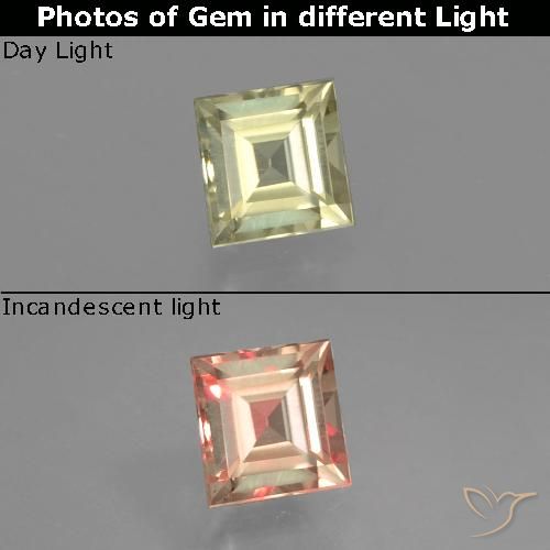 0.55ct Natural Amarillo claro Diásporo con Cambio de Color, Cuadrado, VVS-VS