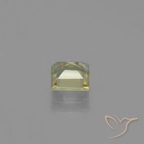 Diásporo con Cambio de Color Amarillo claro natural de 0.78 ct, Cuadrado, VVS-VS