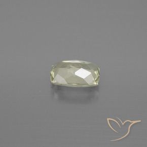 Diásporo con Cambio de Color Amarillo pálido natural de 1.16 ct, Forma Cojín, VS