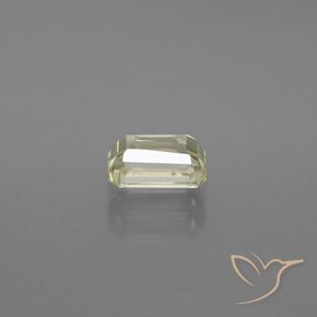 Diásporo con Cambio de Color Amarillo claro natural de 1.17 ct, Corte Octágono / Esmeralda, VS-SI