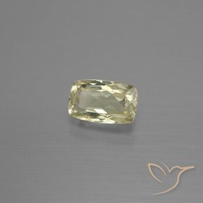 Diásporo con Cambio de Color Beige amarillo natural de 1.17 ct, Forma Cojín, VVS