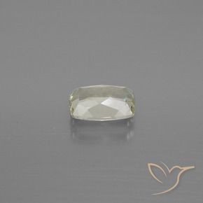 Diásporo con Cambio de Color Amarillo claro natural de 1.10 ct, Forma Cojín, VS