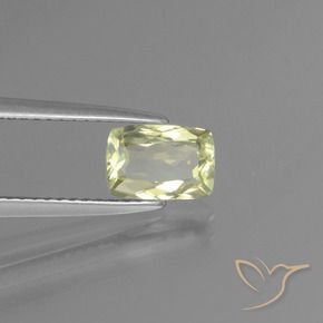 Diásporo con Cambio de Color Amarillo muy claro natural de 1.13 ct, Forma Cojín, VVS