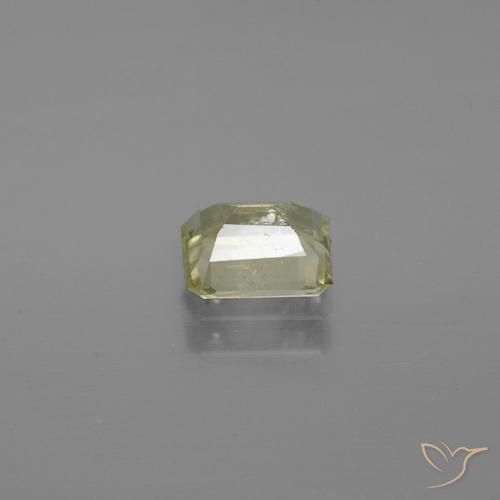 Diásporo con Cambio de Color Amarillo claro natural de 0.88 ct, Corte Octágono / Esmeralda, SI