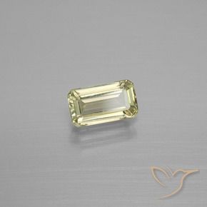 Diásporo con Cambio de Color Verde amarillo claro natural de 0.94 ct, Corte Octágono / Esmeralda, VS