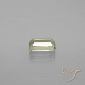 Diásporo con Cambio de Color Verde amarillo claro natural de 0.94 ct, Corte Octágono / Esmeralda, VS