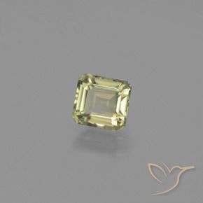 Diásporo con Cambio de Color Amarillo muy claro natural de 1.12 ct, Corte Octágono / Esmeralda, VS