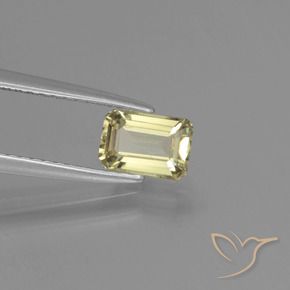 Diásporo con Cambio de Color Amarillo claro natural de 0.88 ct, Corte Octágono / Esmeralda, VS