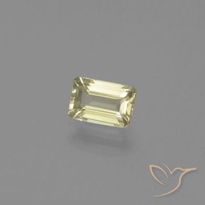 Diásporo con Cambio de Color Amarillo claro natural de 0.82 ct, Corte Octágono / Esmeralda, VVS-VS