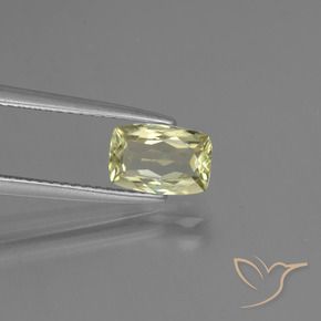 Diásporo con Cambio de Color Amarillo claro natural de 1.39 ct, Forma Cojín, VS