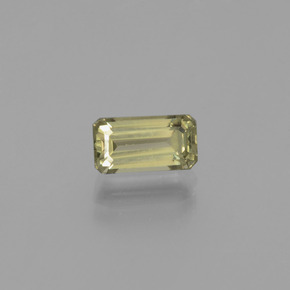 Diasporo con cambio de color amarillo natural de 1,60 ct, corte esmeralda, VS