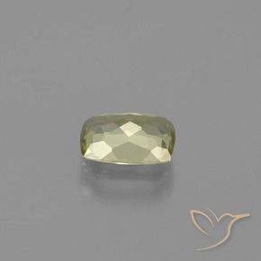 Diásporo con Cambio de Color Amarillo muy claro natural de 1.06 ct, Forma Cojín, VVS-VS