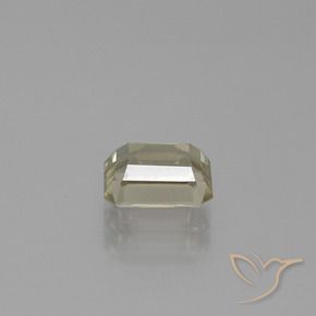 Diásporo con Cambio de Color Amarillo claro natural de 1.11 ct, Corte Octágono / Esmeralda, VVS-VS