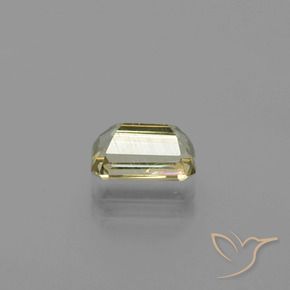 Diásporo con Cambio de Color Amarillo claro natural de 1.25 ct, Corte Octágono / Esmeralda, VS