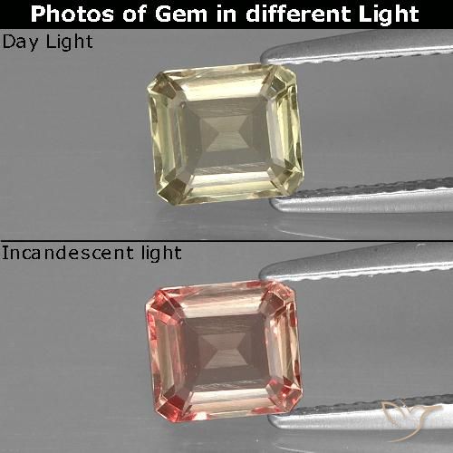 1.15ct Natural Amarillo muy claro Diásporo con Cambio de Color, corte esmeralda, VVS-VS