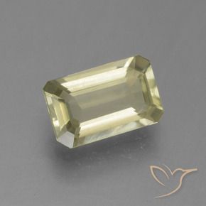 Diásporo con Cambio de Color Amarillo claro natural de 0.90 ct, Corte Octágono / Esmeralda, VVS-VS