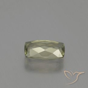 Diásporo con Cambio de Color Amarillo dorado claro natural de 1.15 ct, Corte Cojín, VVS-VS