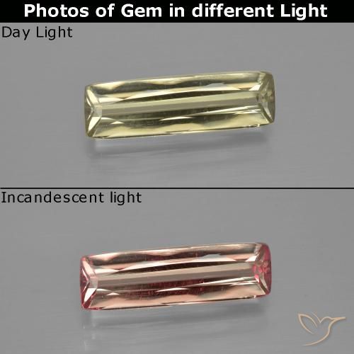 3.05ct Natural Amarillo pálido Diásporo con Cambio de Color, Forma Cojín, VVS-VS