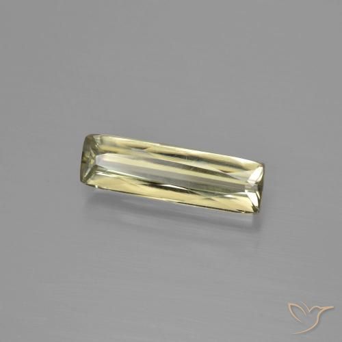 Diásporo con Cambio de Color Amarillo pálido natural de 3.05 ct, Forma Cojín, VVS-VS