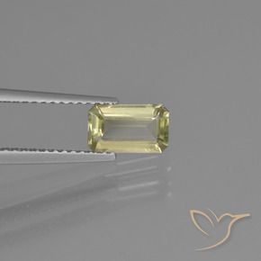 Diásporo con Cambio de Color Beige amarillo natural de 0.91 ct, Corte Octágono / Esmeralda, VVS-VS
