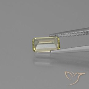 Diásporo con Cambio de Color Beige amarillo natural de 0.91 ct, Corte Octágono / Esmeralda, VVS-VS