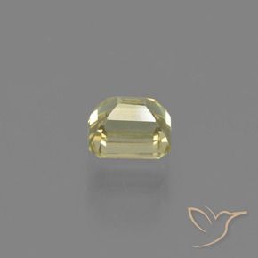 Diásporo con Cambio de Color Amarillo claro natural de 1.01 ct, Corte Octágono / Esmeralda, VVS