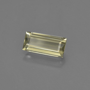 Diásporo con Cambio de Color Verde/rosado natural de 1.40 ct, Corte Baguette, VS