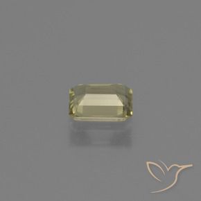 Diásporo con Cambio de Color Amarillo claro natural de 0.65 ct, Corte Octágono / Esmeralda, VS