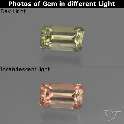 0.76ct Natural Amarillo amarronado Diásporo con Cambio de Color, corte esmeralda, VS-SI