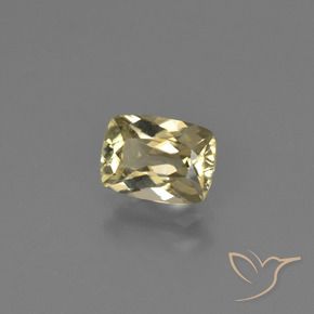 Diásporo con Cambio de Color Amarillo muy claro natural de 0.92 ct, Forma Cojín, VS