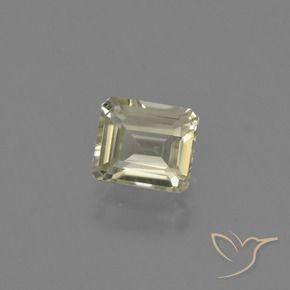 Diásporo con Cambio de Color Amarillo muy claro natural de 0.89 ct, Corte Octágono / Esmeralda, VS