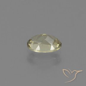 Diásporo con Cambio de Color Amarillo claro natural de 0.73 ct, Ovalada, VS