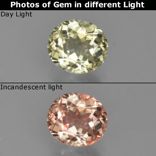 Diásporo con Cambio de Color Amarillo muy claro natural de 0.85 ct, Corte Óvalo, VS