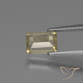 Diásporo con Cambio de Color Amarillo medio natural de 0.78 ct, Corte Octágono / Esmeralda, VS