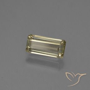 Diásporo con Cambio de Color Amarillo pálido natural de 0.75 ct, Corte Octágono / Esmeralda, VS