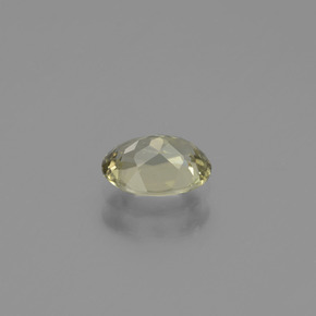Diasporo con cambio de color cambio de color natural de 0,93 ct, corte óvalo, VS