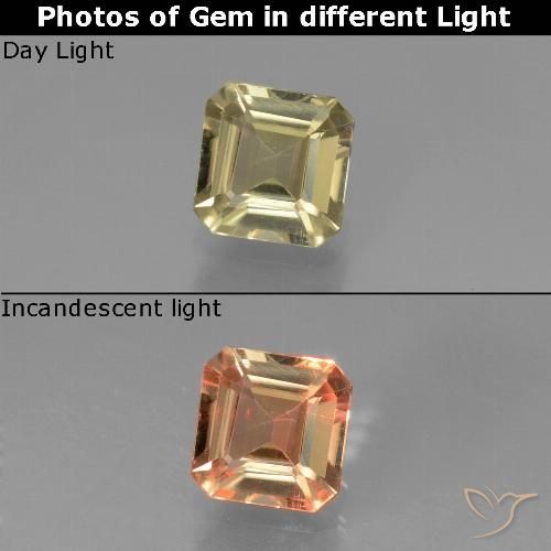 0.84ct Natural Amarillo terroso Diásporo con Cambio de Color, corte esmeralda, VVS-VS