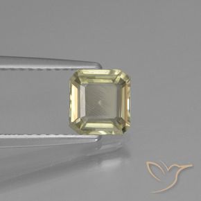 Diásporo con Cambio de Color Amarillo muy pálido natural de 1.04 ct, Corte Octágono / Esmeralda, VVS-VS