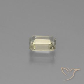 Diásporo con Cambio de Color Amarillo muy claro natural de 0.94 ct, Corte Octágono / Esmeralda, VVS-VS