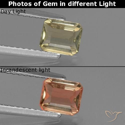 0.74ct Natural Amarillo cálido Diásporo con Cambio de Color, corte esmeralda, VS